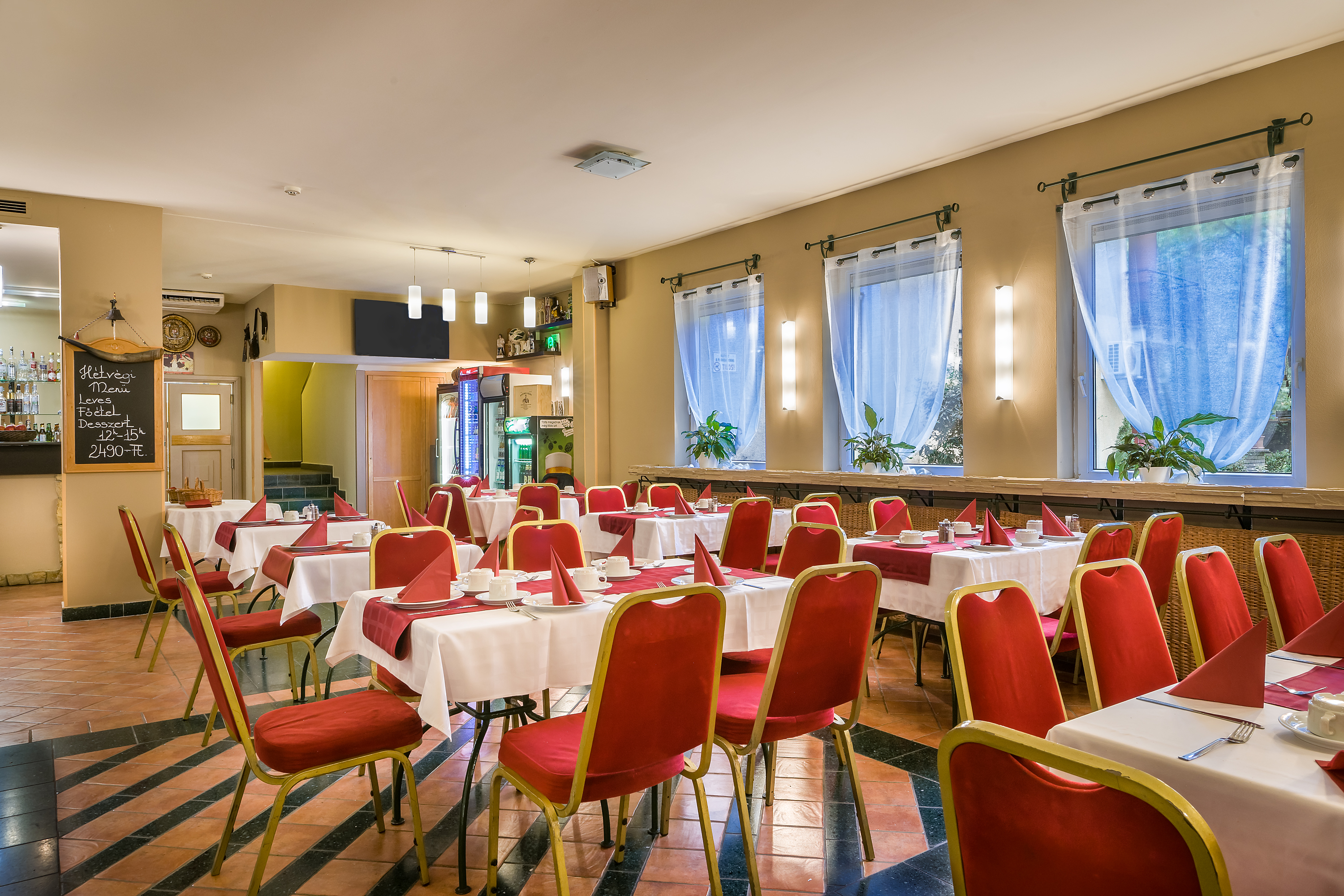 

Salerno - Budapest - Thomas Hotel Budapest