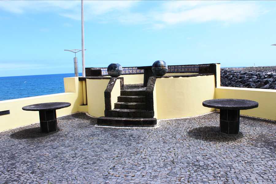 

Roma - Vila Franca do Campo - Vinha da Areia Beach Hotel