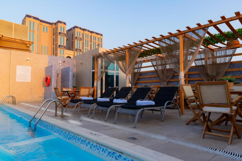 

Catania - Doha - Ivory Inn Hotel Qatar