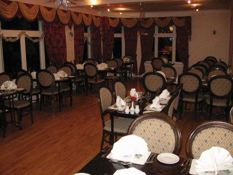

Torino - Fort William - The Imperial Hotel