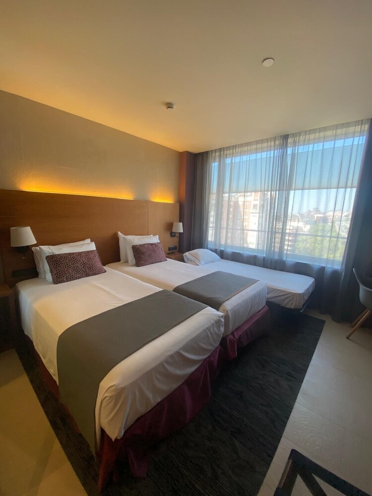 

Napoli - Costa Barcelona, Spagna - Hotel Badalona Tower
