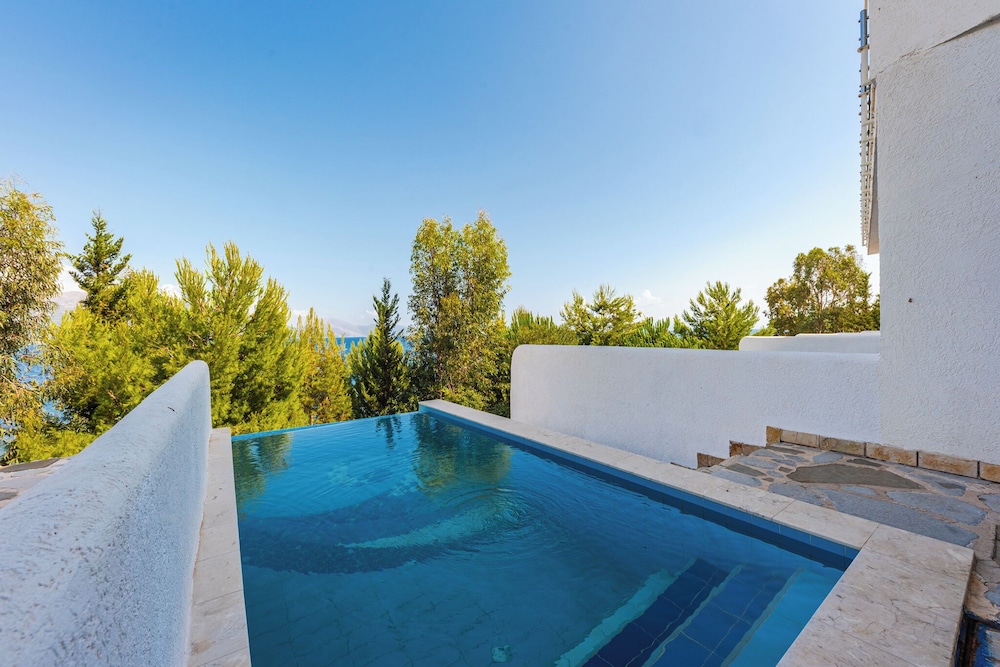 

Milano - Borsh - Stone Beach Residence Adults Only Resort