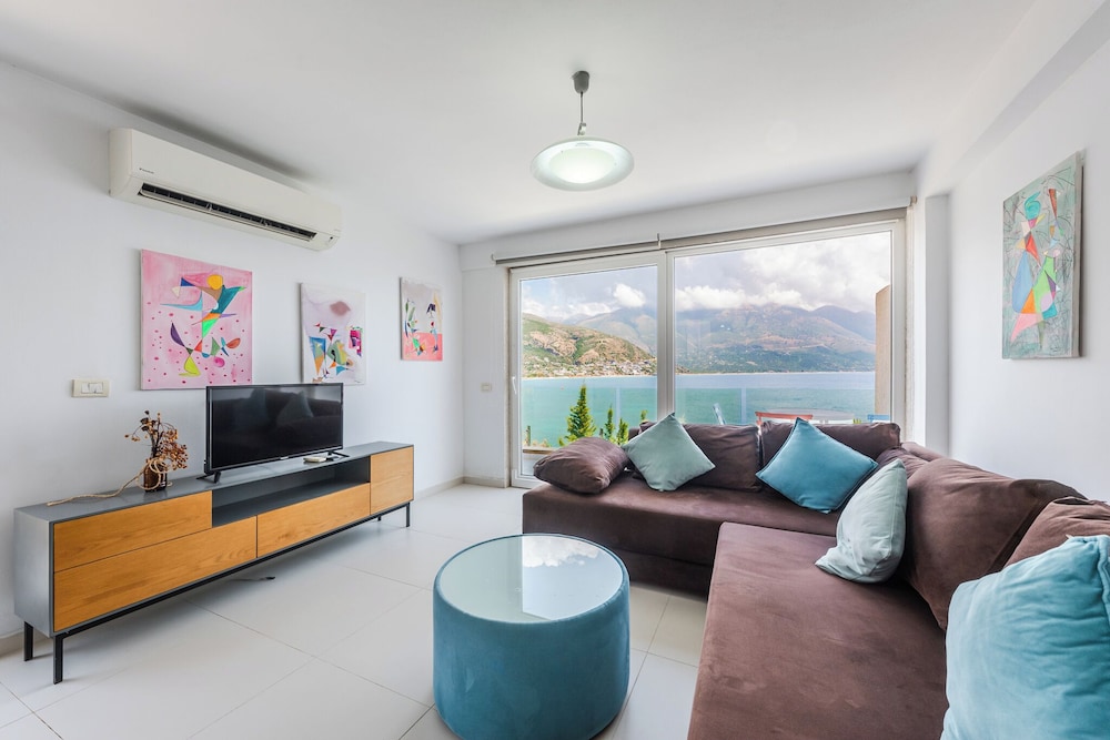 

Palermo - Himarë - Stone Beach Residence Adults Only Resort