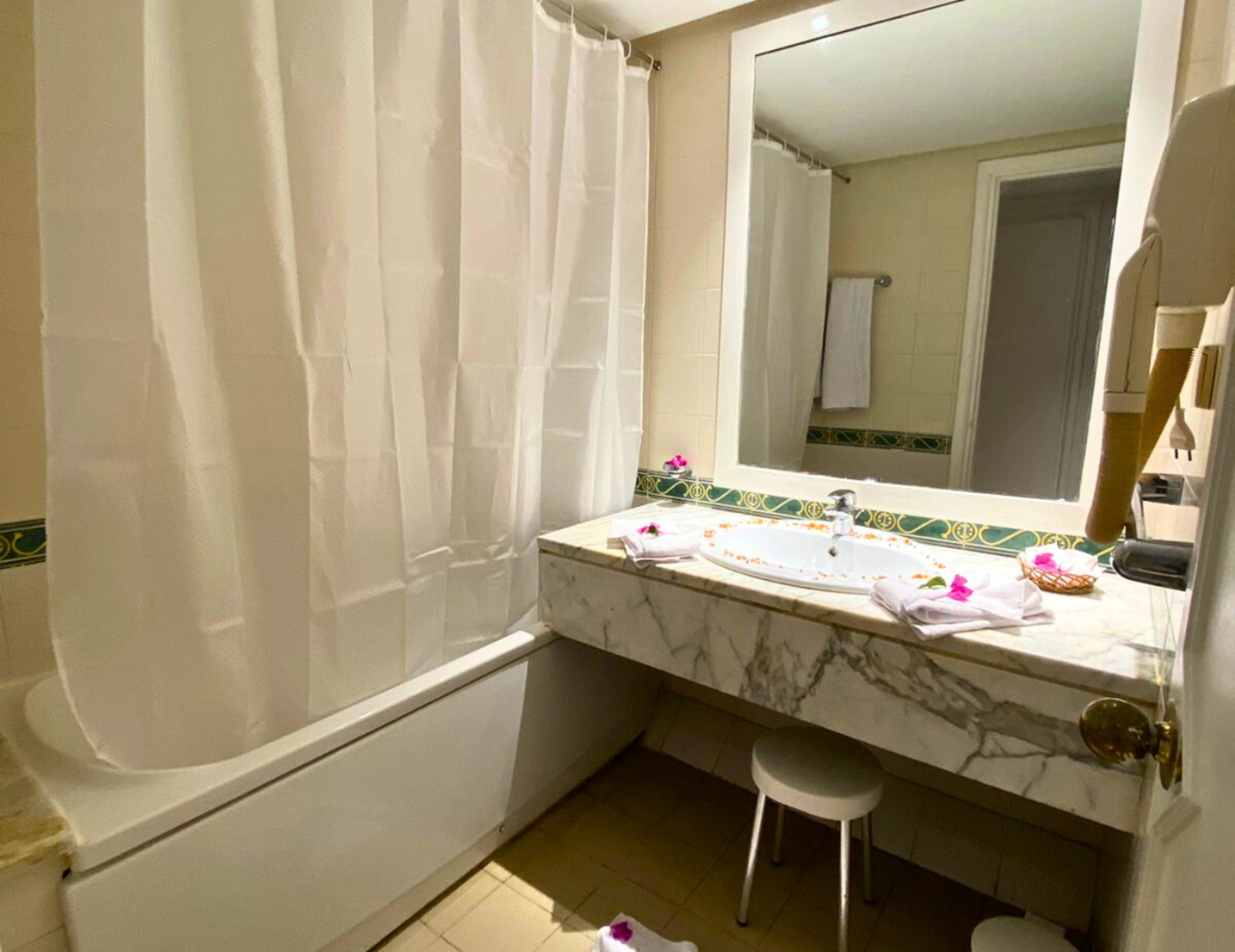 

Napoli - Tunisia mare - Hammamet, Tunisia - Blumar Resort & Spa