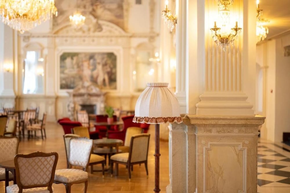 

Roma - Scuol - Scuol Palace - Culture, Nature & Health