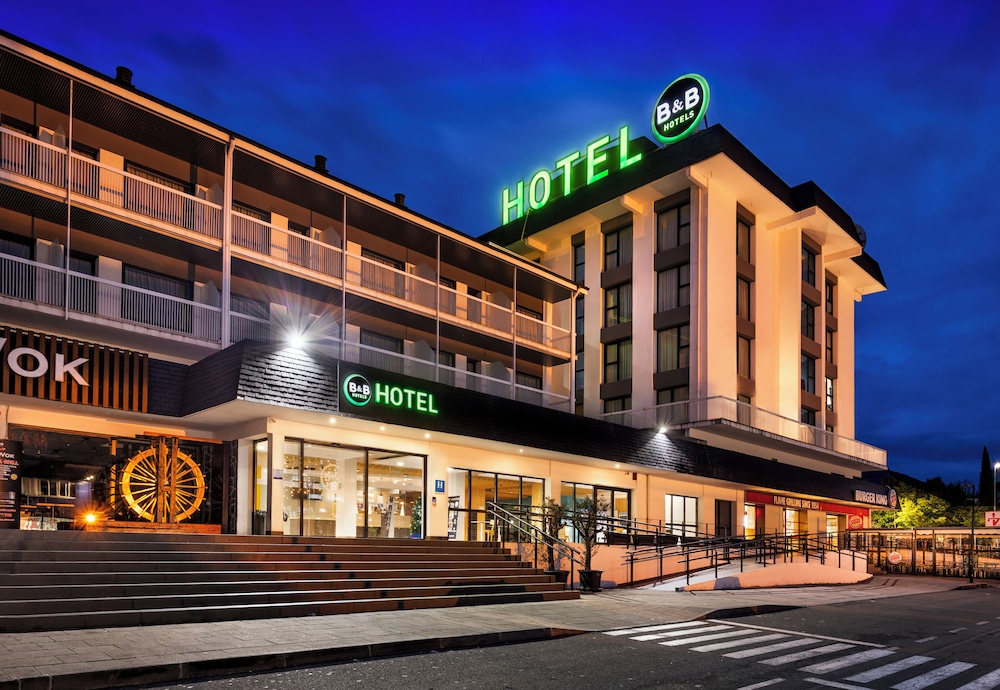 

Milano - San Sebastian - B&B HOTEL Donostia Aeropuerto