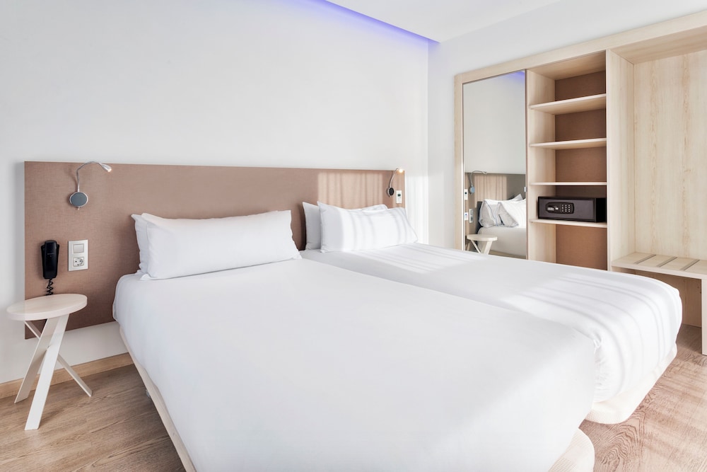 

Milano - San Sebastian - B&B HOTEL Donostia Aeropuerto