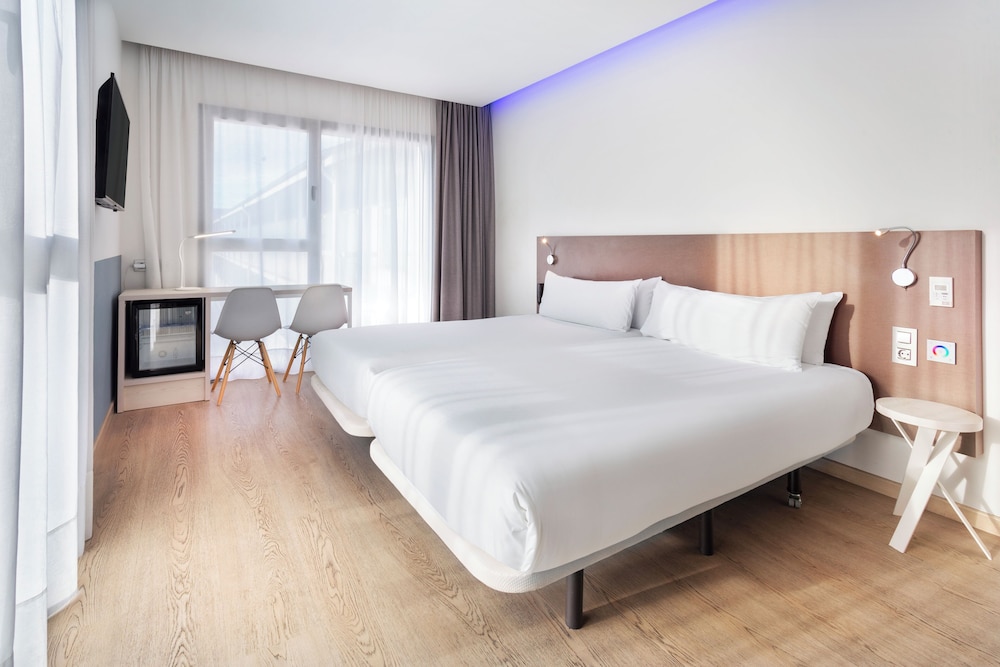 

Roma - San Sebastian - B&B HOTEL Donostia Aeropuerto
