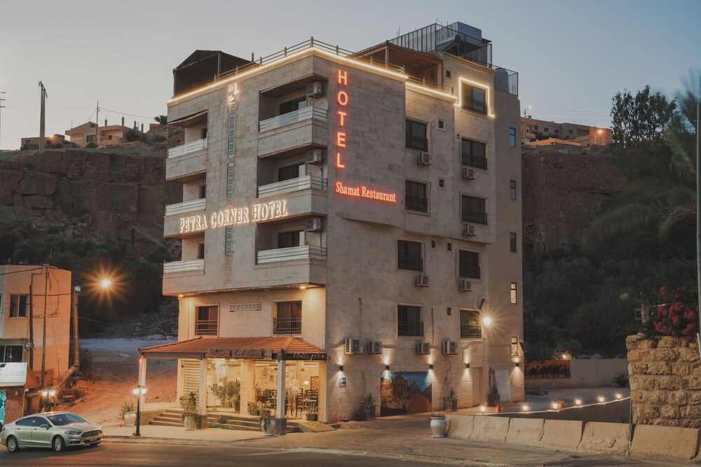 

Milano - Wadi Musa(Petra) - Petra Corner Hotel