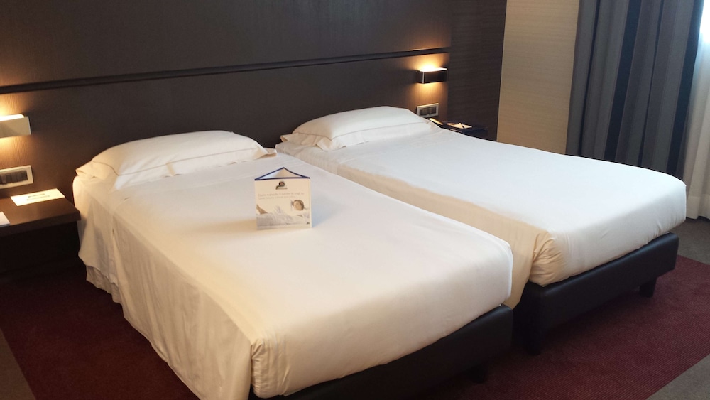 

Catania - Monza - Best Western Plus Hotel Monza e Brianza Palace