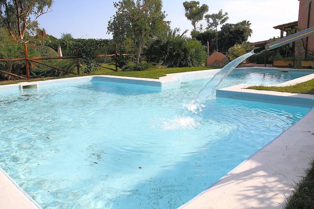 

Venezia - Castiadas - Villaggio Piscina Rei