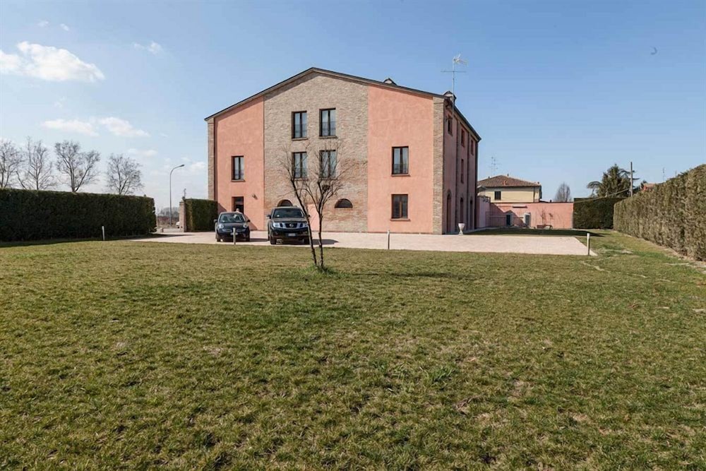 

Milano - Ferrara - Hotel Residence Diamantina