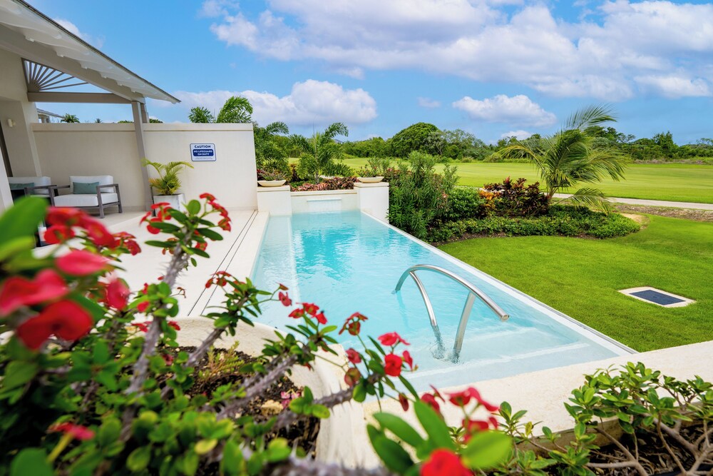 

Milano - Speightstown - Apes Hill Barbados Golf Resort