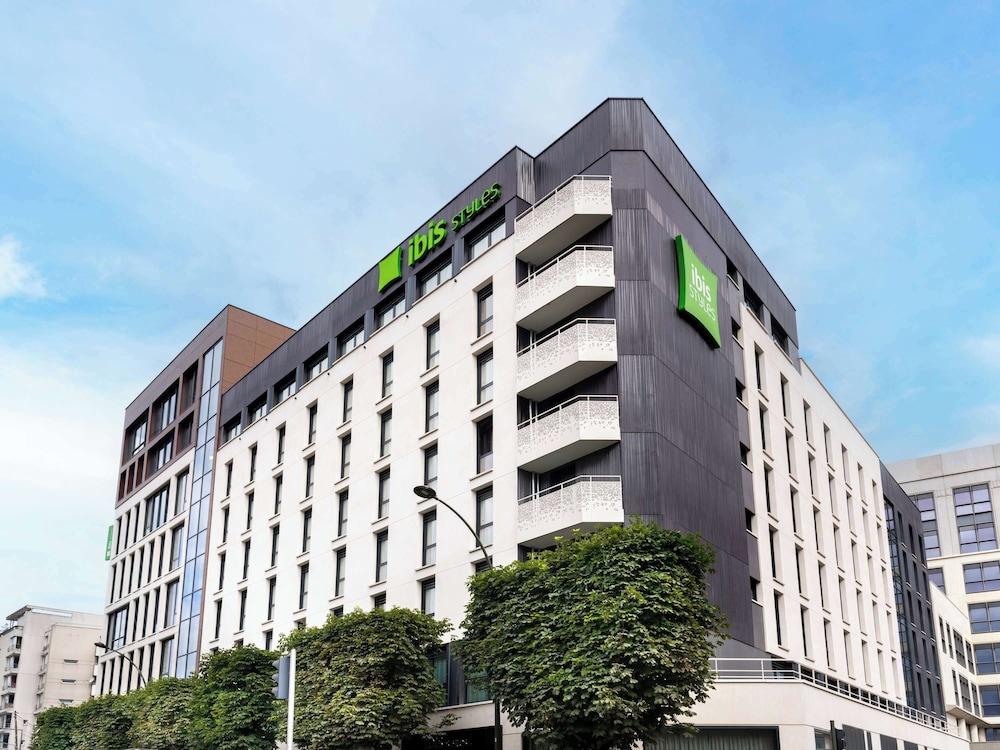 

Brindisi - Chevilly-Larue - ibis Styles Paris Villejuif
