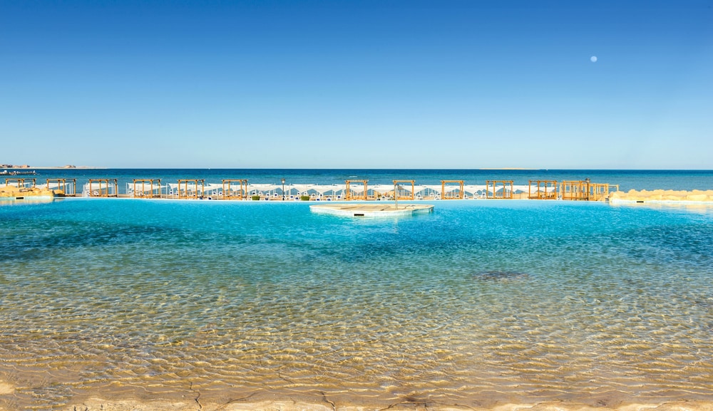 

Firenze - Makadi Bay - Gravity Hotel & Aqua Park Sahl Hasheesh Families and Couples Only