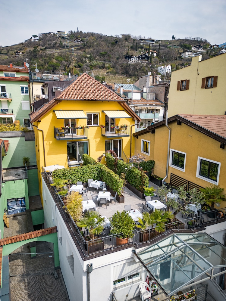 

Venezia - Merano - Residence Rösch