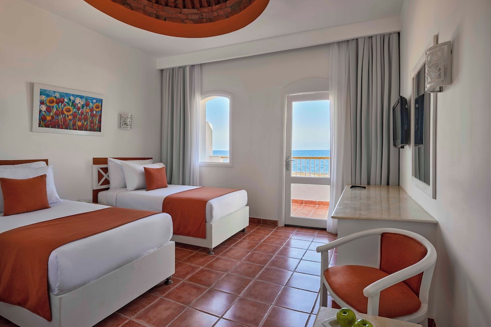 

Milano - Coraya Bay - Solymar Reef Marsa