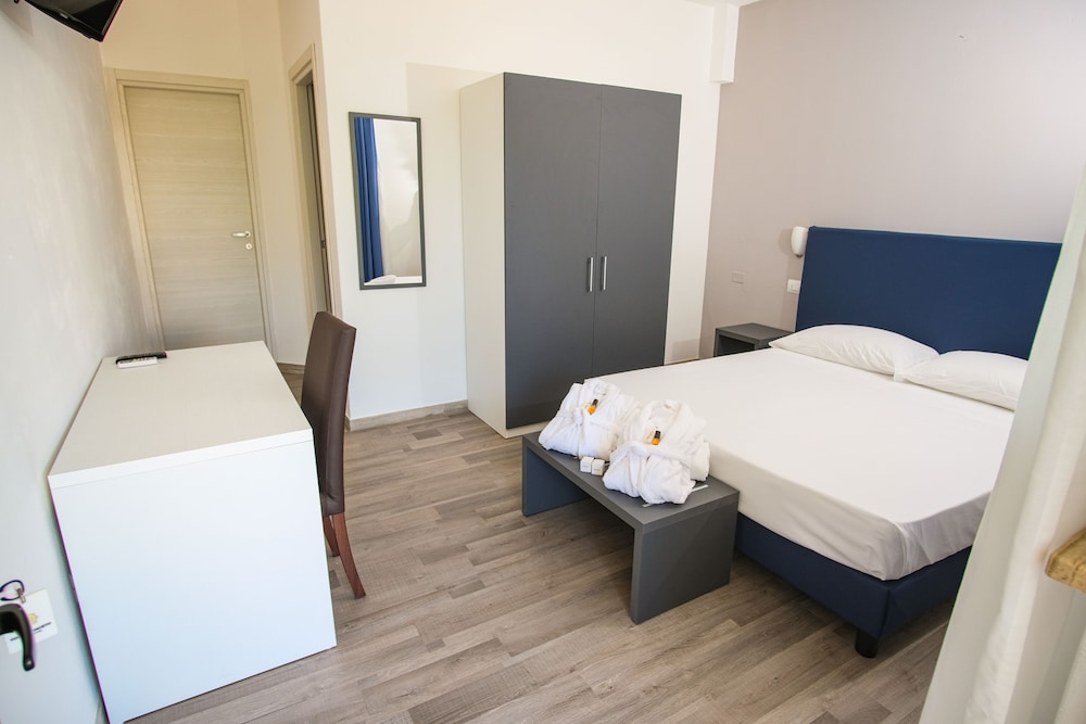 

Milano - San Vito dei Normanni - Torre Guaceto Greenblu Resort