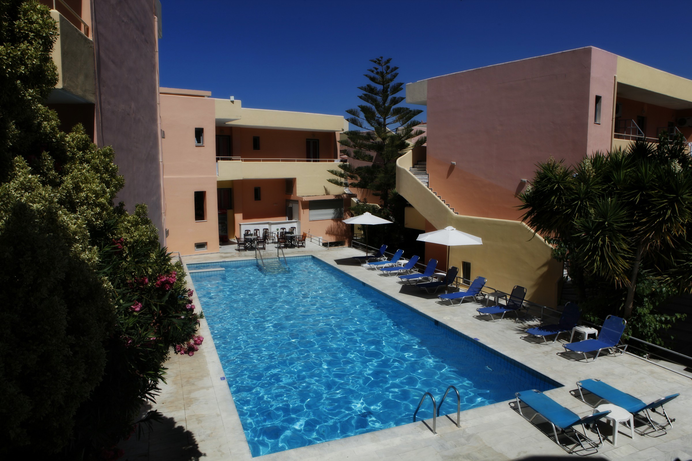 

Roma - Kalyves - Fereniki Holiday Resort