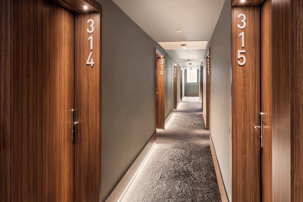 

Roma - Parede - B&B HOTEL Lisboa Oeiras