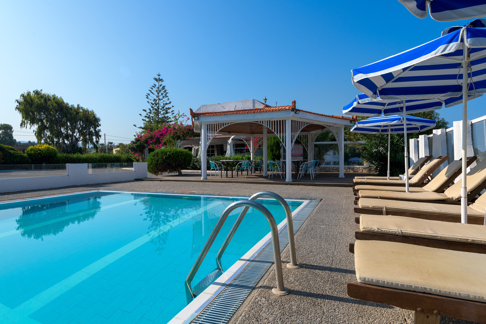 

Milano - Fanes - Nirvana Beach Hotel