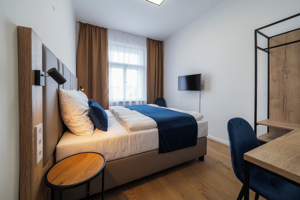 

Roma - Zdiby - Hotel LEON