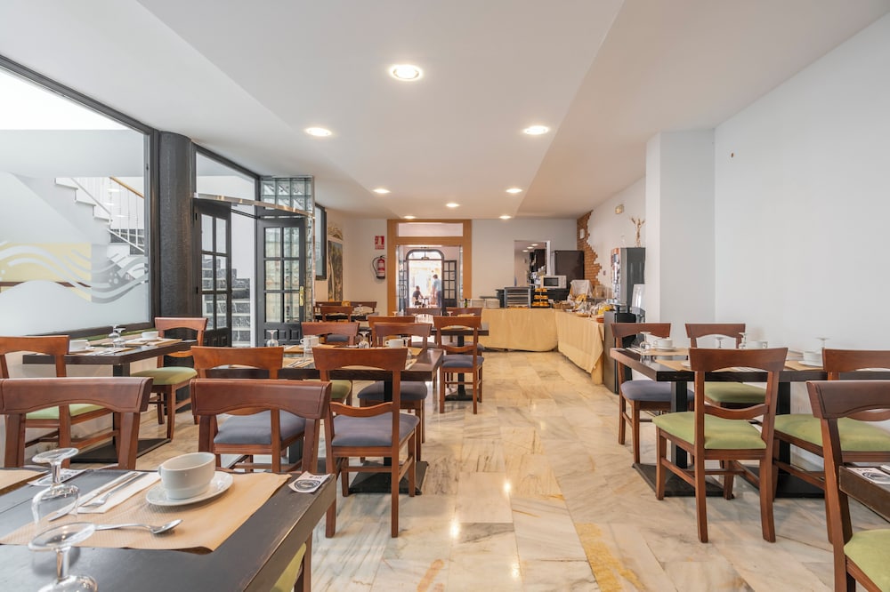 

Napoli - Nerja - Hotel Playamaro