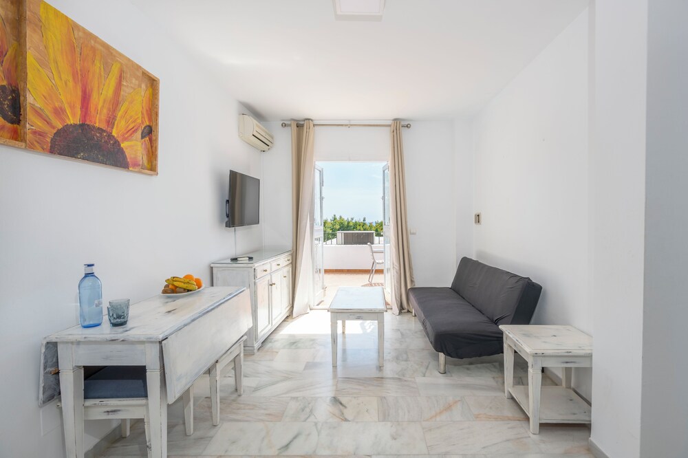 

Milano - Nerja - Hotel Playamaro
