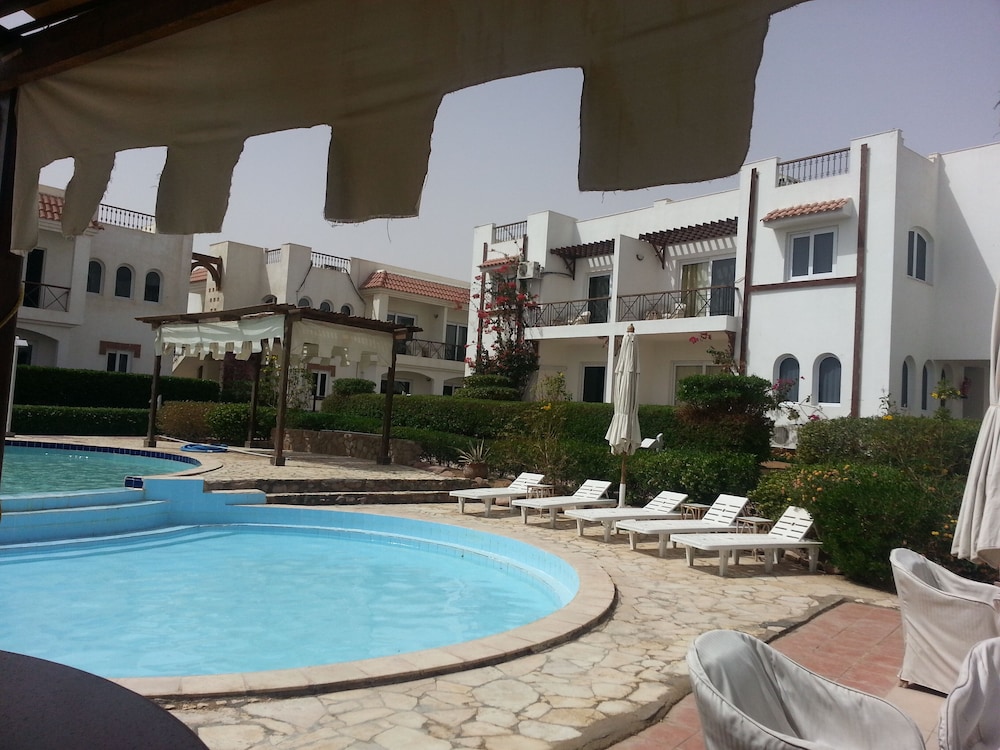

Napoli - Sharm El Sheikh - Logaina Sharm Resort