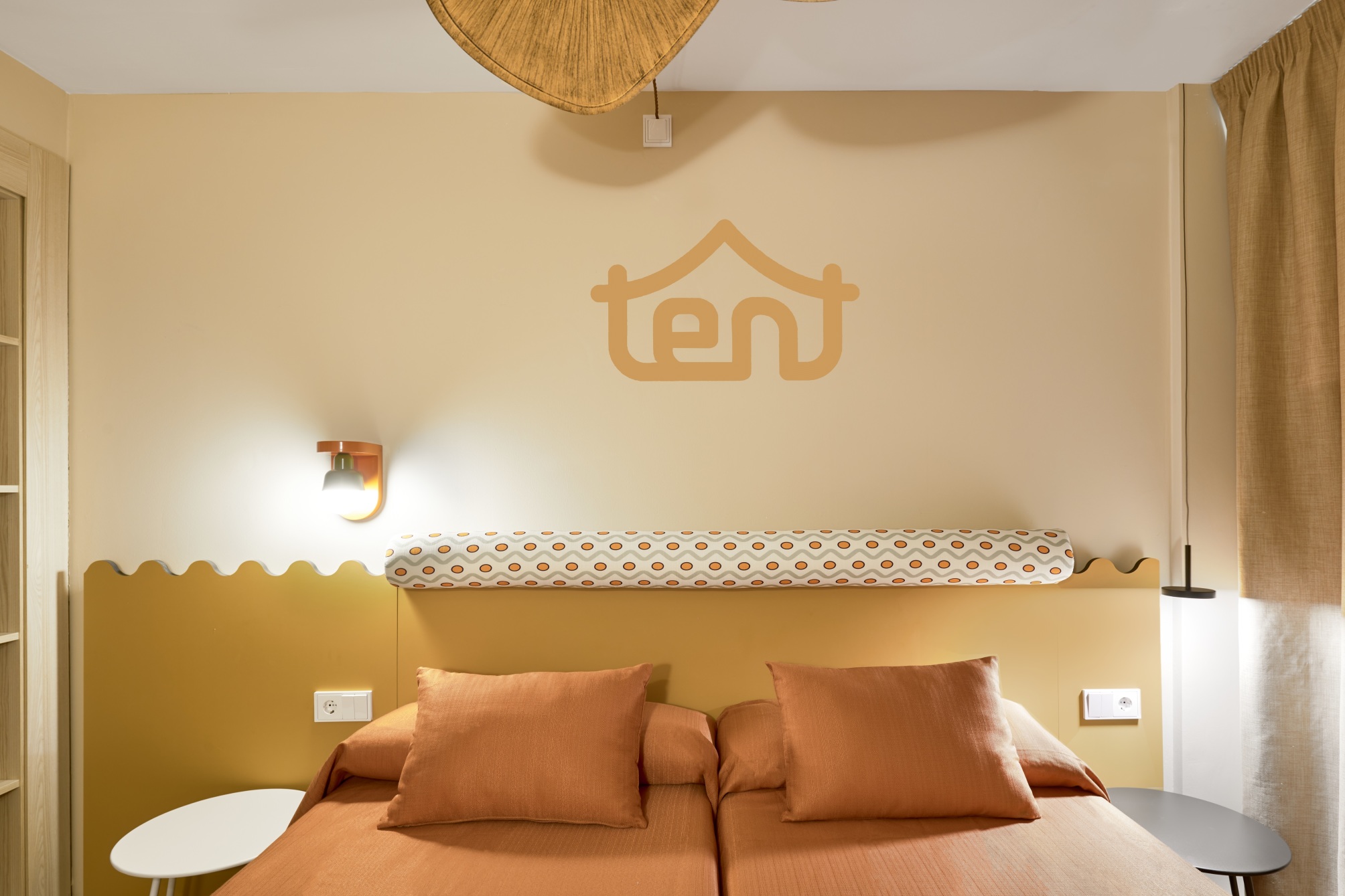 

Roma - Portals Nous - tent Mojito Suites