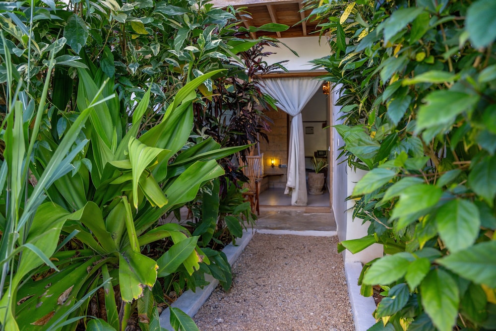 

Milano - Zanzibar, Tanzania, Oceano Indiano - Maisha Nungwi - Boutique Hotel