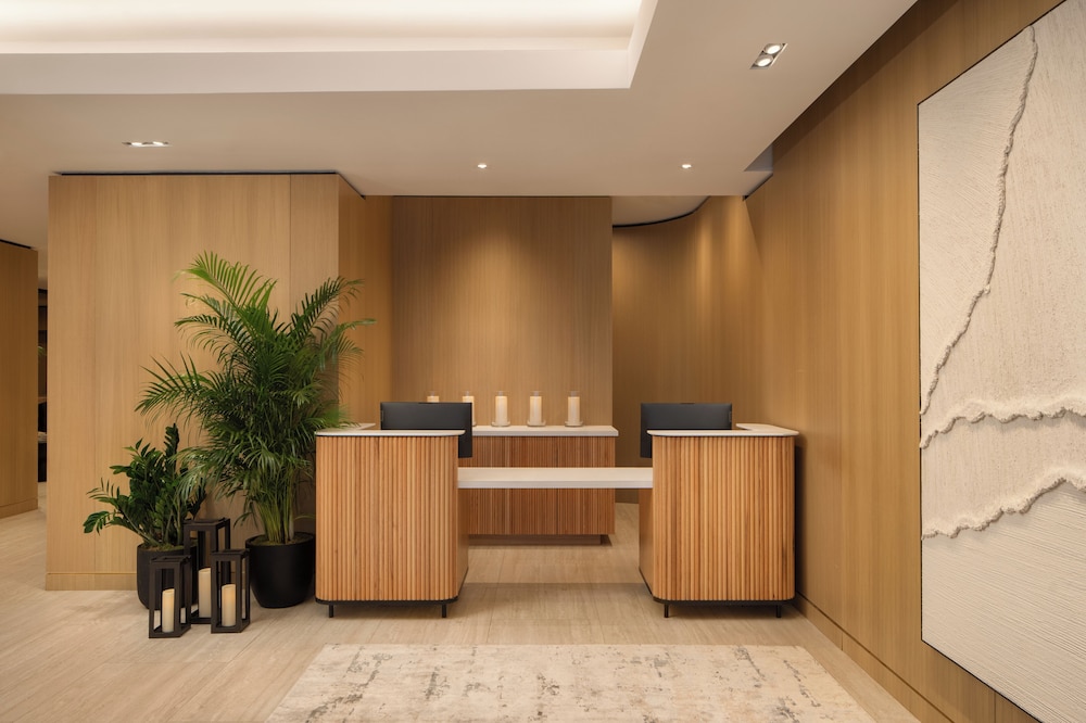 

Roma - Union City (NJ) - Aura Hotel Times Square Newly Renovated