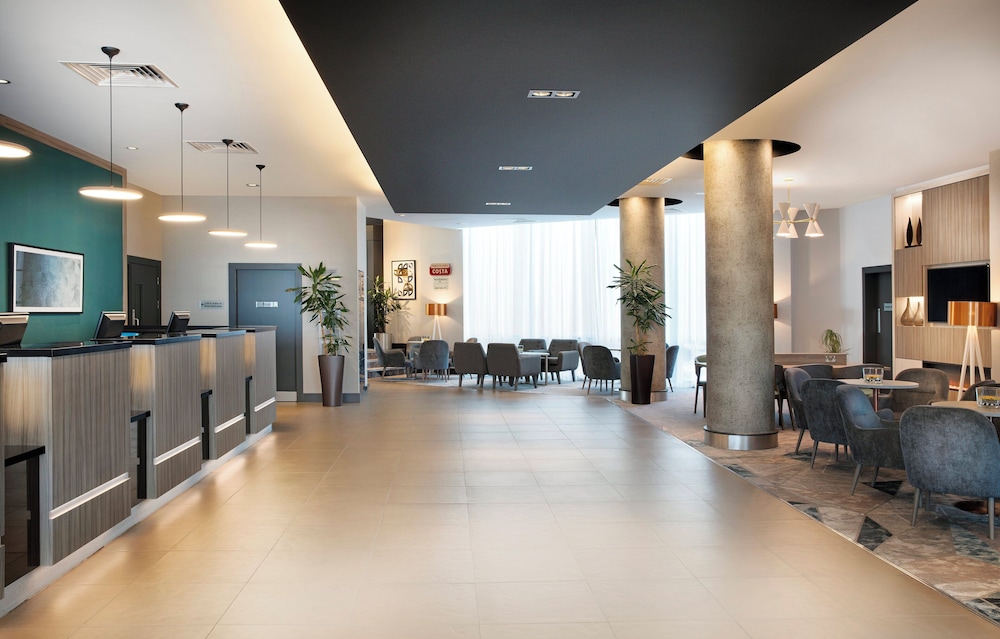 

Roma - Borehamwood - Leonardo Hotel London Watford