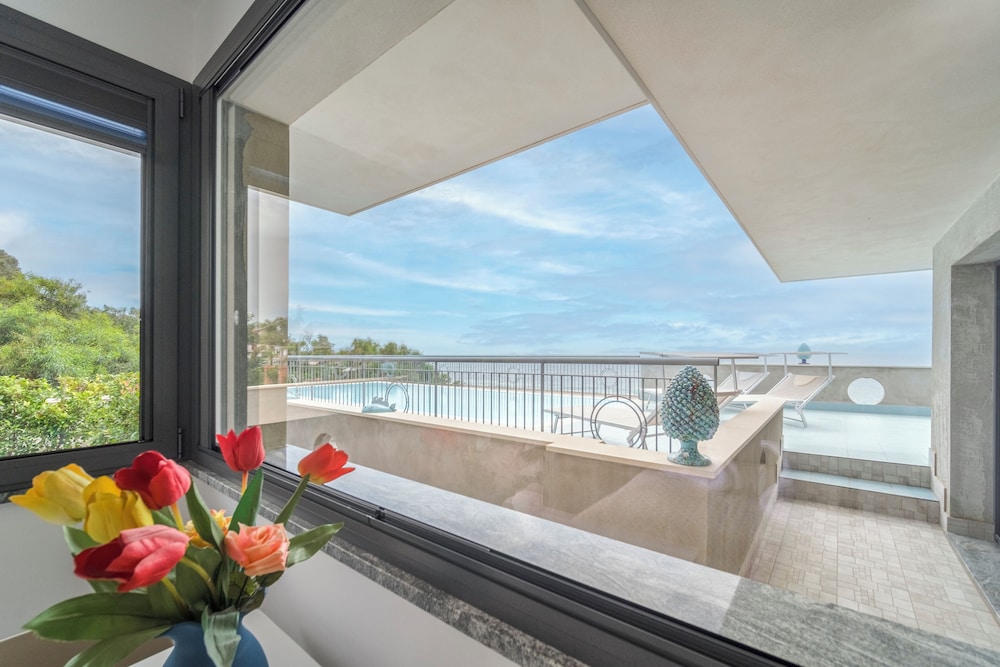 

Verona - Fondachello, Catania - Aurora View Resort