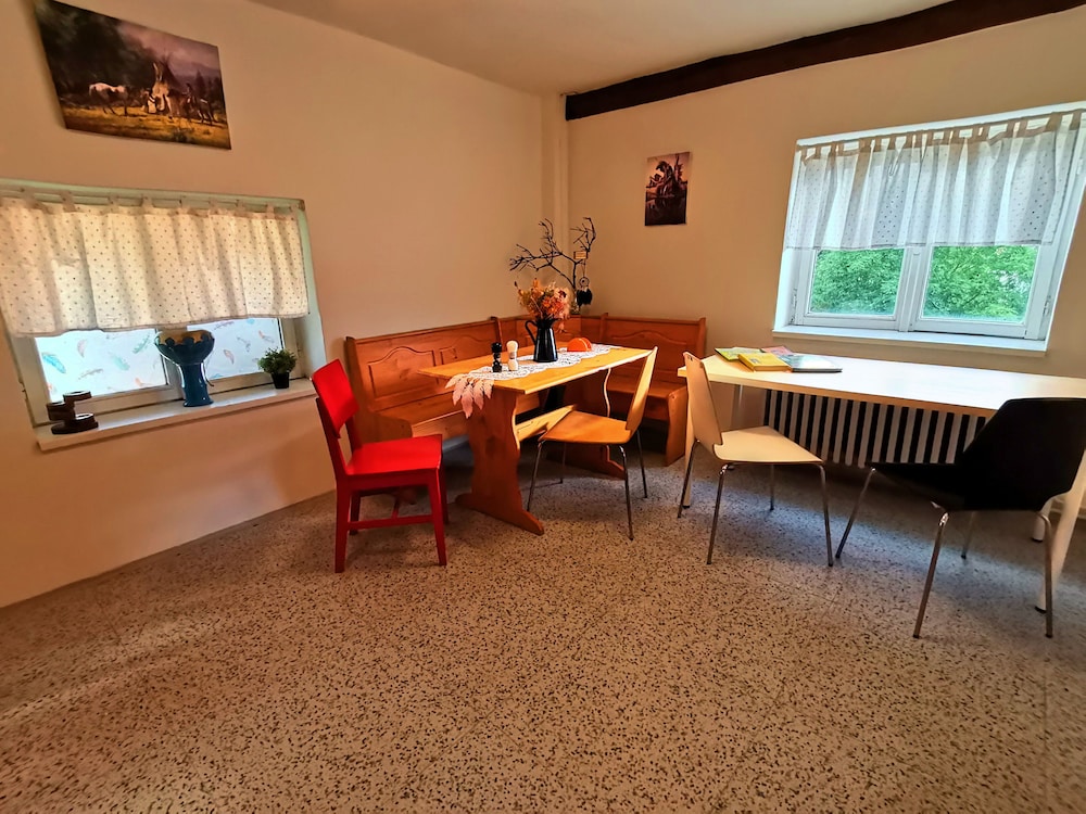 

Roma - Roudnice nad Labem - Teepee Camp Lounky