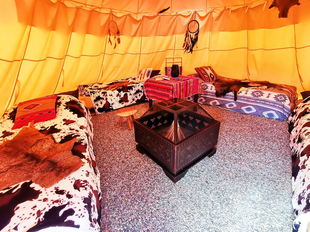 

Venezia - Roudnice nad Labem - Teepee Camp Lounky