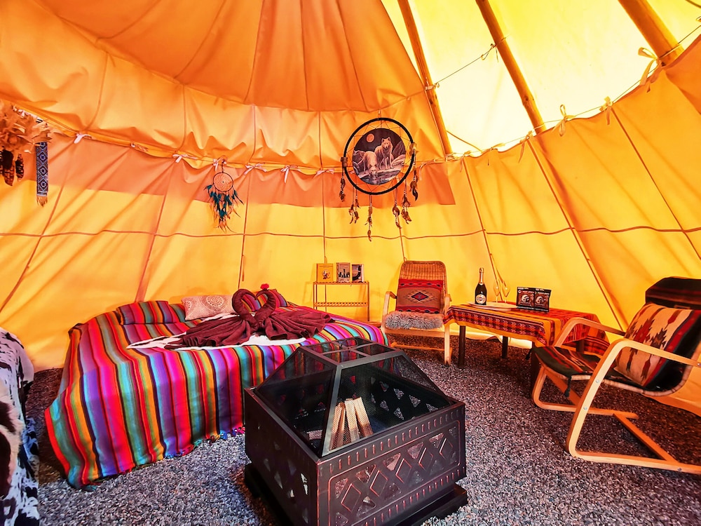 

Roma - Roudnice nad Labem - Teepee Camp Lounky