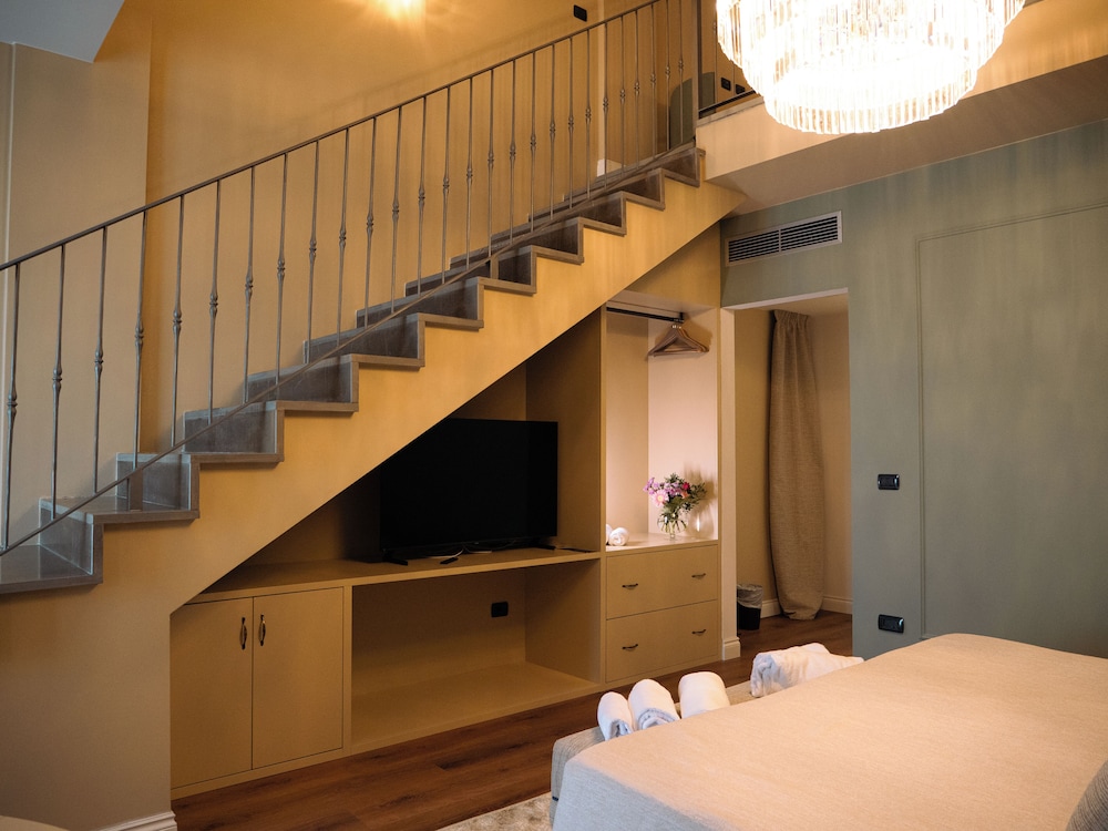 

Catania - San Gimignano - Cappuccina Country Resort