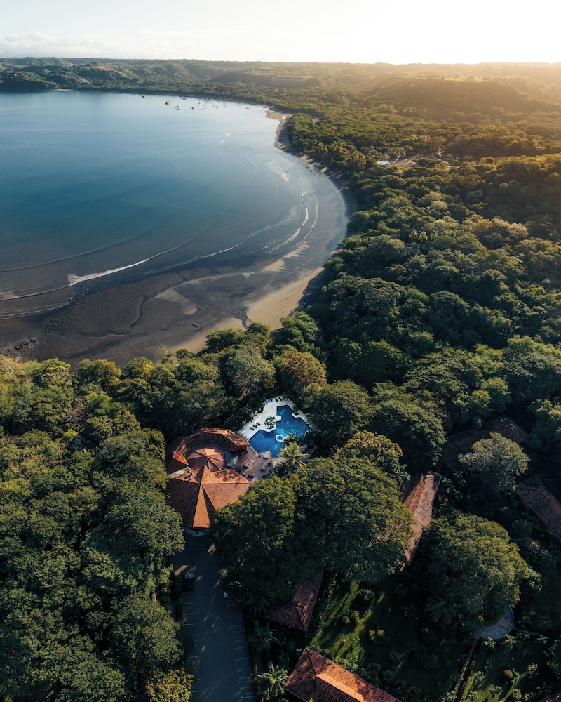 

Milano - Papagayo - Papagayo Golden Palms Beachfront Hotel
