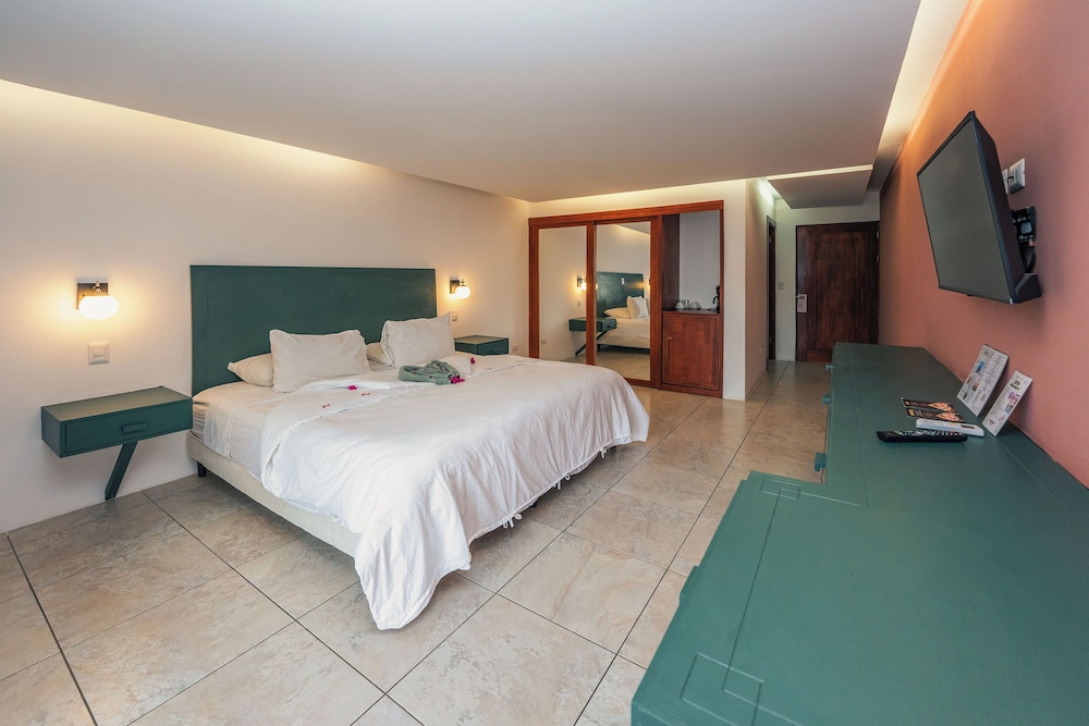 

Milano - Cabo Velas - Dunama Hotel & Casino