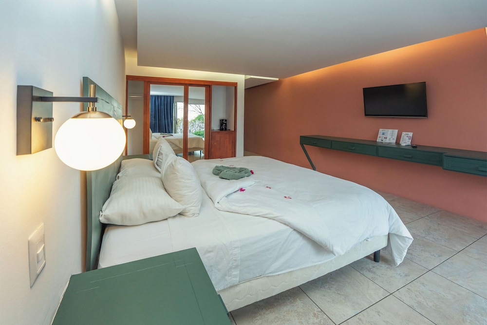 

Roma - Playa Flamingo - Dunama Hotel & Casino
