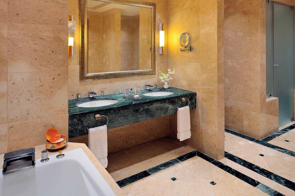 

Milano - Sowayma - Dead Sea Marriott Resort & Spa