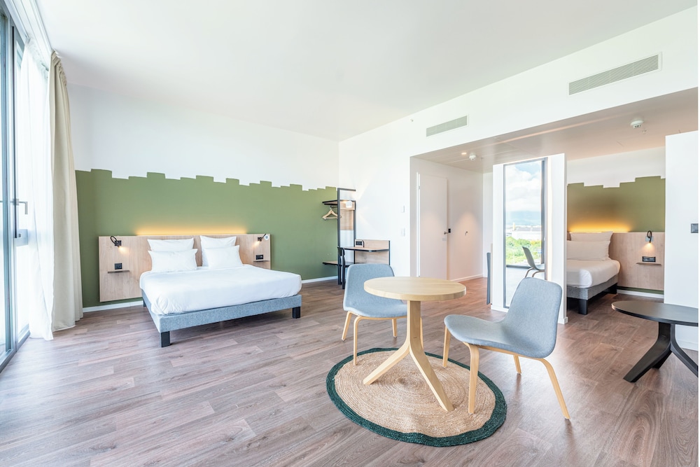 

Napoli - Ferney-Voltaire - B&B HOTEL Geneva Airport