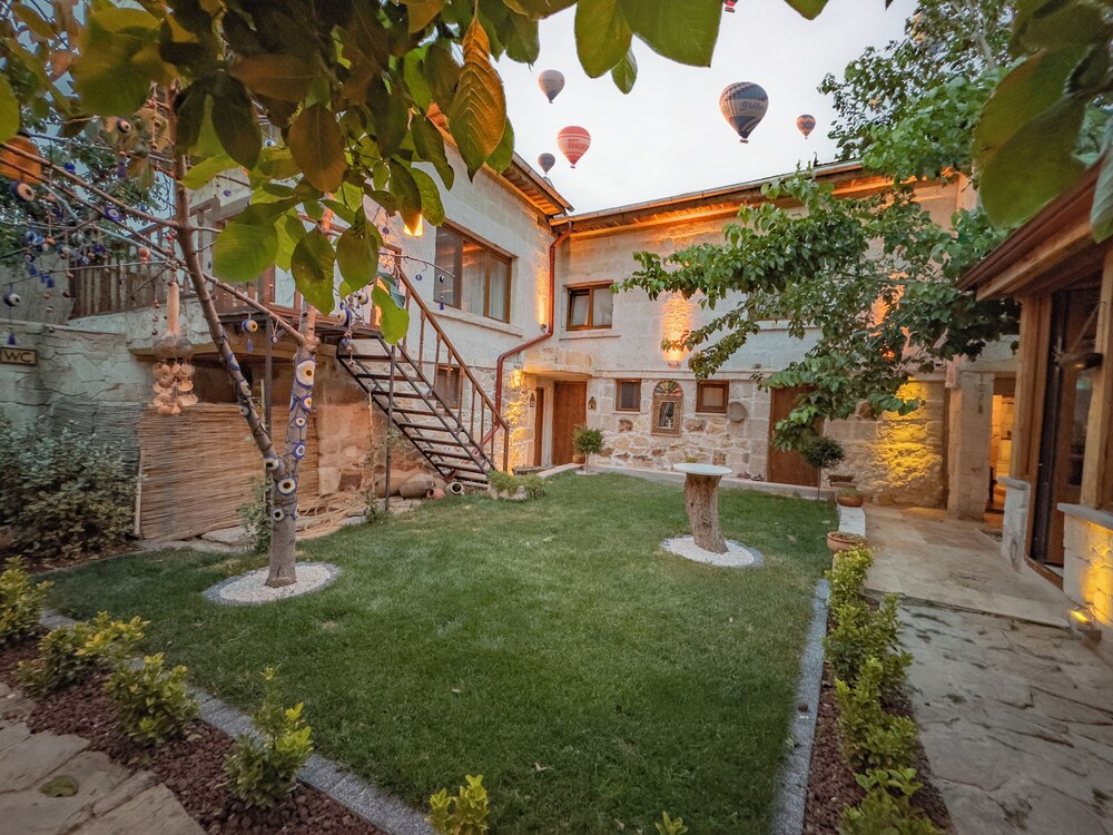 

Brindisi - Nevsehir - Casa Di Cappadocia