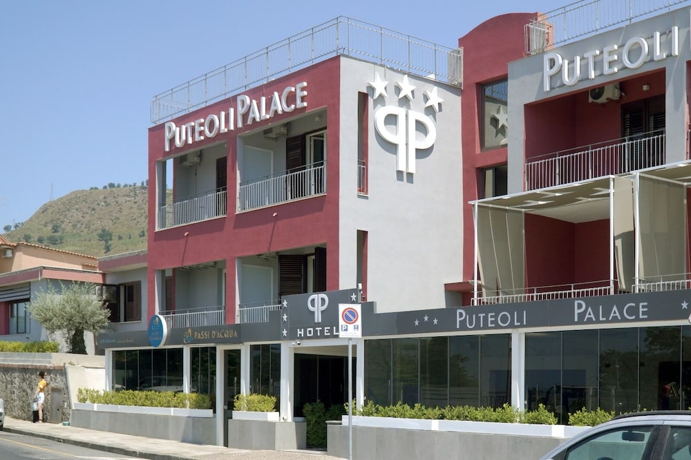 

Ancona - Pozzuoli - Puteoli Palace Hotel