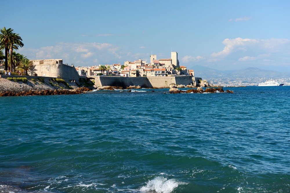 

Bologna - Cannes - Odalys City Antibes Olympe