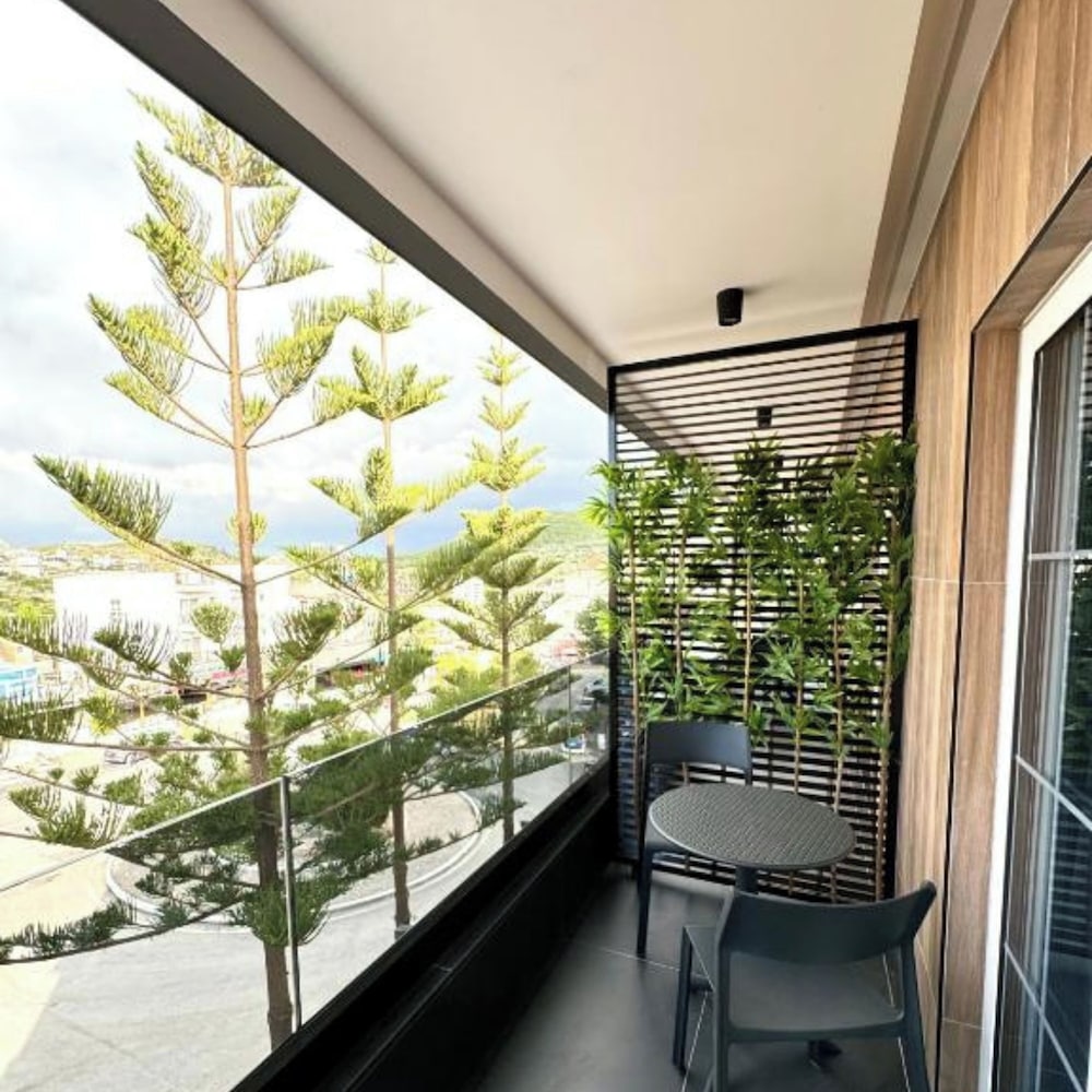 

Pisa - Ksamil - Hotel Joni Premium