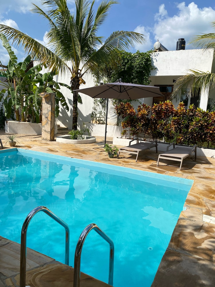 

Catania - Kendwa - Cactus lodge Zanzibar