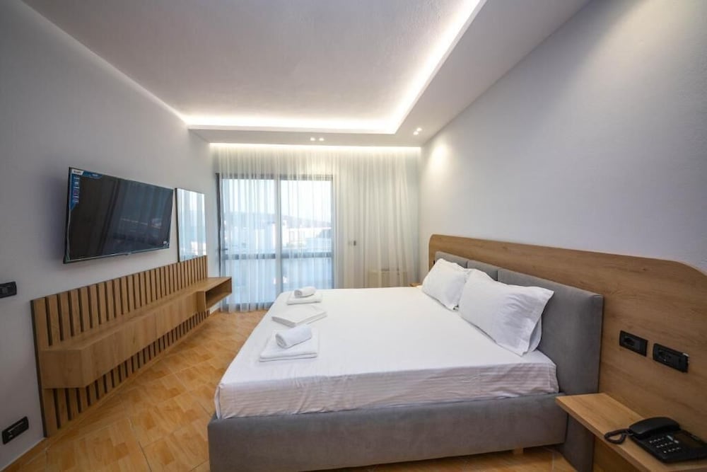 

Roma - Sarandë - Hotel Sea Breeze