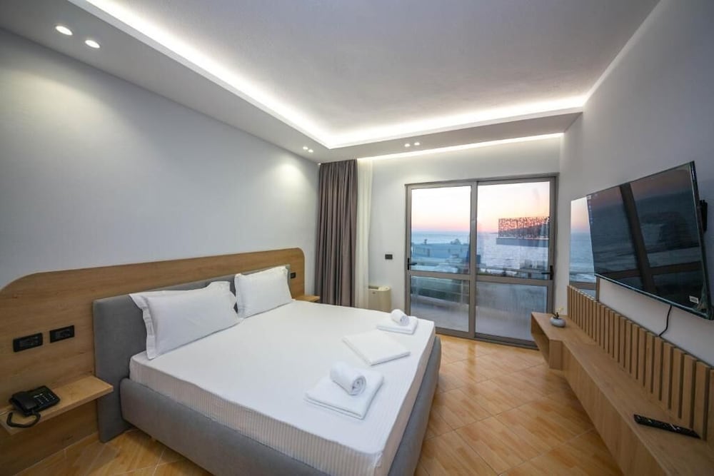 

Bari - Sarandë - Hotel Sea Breeze